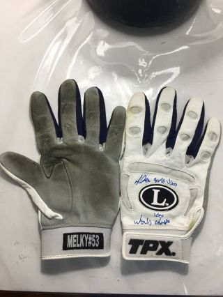 Signed Melky Cabrera 2009 Yankee Game Batting Gloves With Good 2