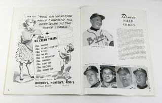 1958 World Series Program Braves at Yankees 8