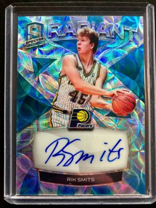 Rik Smits 2019 Spectra Radiant Autograph Neon Blue 48/60 - Indiana Pacers