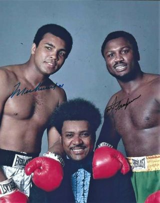 Muhammad Ali & Joe Frazier Color 8x10 Photo,  Live Ink Signed