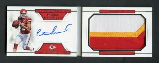 2017 National Treasures Booklet Patrick Mahomes Chiefs Rpa Rc Patch Auto /99