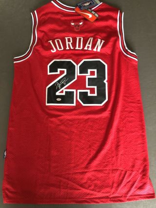 Michael Jordan Signed Chicago Bulls Jersey