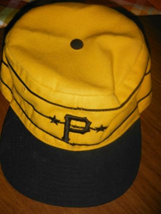 Vintage 1970s Pittsburgh Pirates Mlb Pill Box Fitted Hat Sz 7 1/2 100 Wool Usa