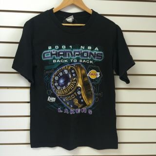 Vintage 2001 Los Angeles Lakers Nba Finals Champions T - Shirt (size Medium)