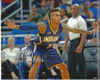 Joe Young Autographed 8x10 Indiana Pacers A336