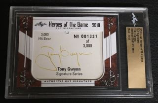 Hof Tony Gwynn 2018 Leaf Heroes Of The Game Authentic Cut Signature Autographed