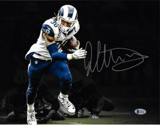 St.  Louis Rams Todd Gurley Signed 11x14 Autographed Photo - Beckett Bas