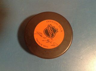 1987 - 92 PHILADELPHIA FLYERS NHL VINTAGE GENERAL TIRE ZIEGLER TRENCH GAME PUCK 2