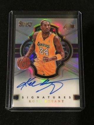2017 - 18 Select Kobe Bryant Silver Prizm On Card Auto Autograph Lakers 47/49