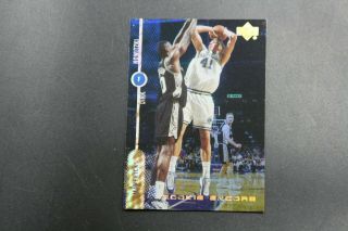 1998 - 99 Dirk Nowitzki Ud Encore Gold Rc Re7 0673/ 1000 Rookie