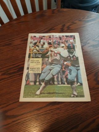 November 7,  1970 - The Sporting News - Archie Manning Of The Ole Miss Rebels
