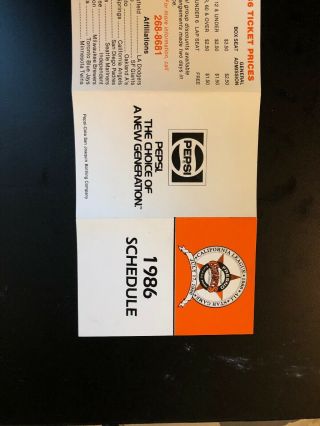 1986 Fresno Giants Minor League Baseball Pocket Schedule Card