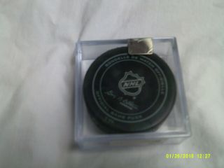 National Hockey League Ny Rangers Official Game Puck - Plastic Hou