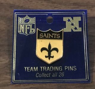 Vintage Orleans Saints Lapel Pin Hat Nfl Nfc On Card Nos Team Trading