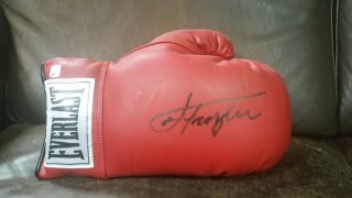 Joe Frazier Signed Everlast Boxing Glove Online Authentics & Global Auth.