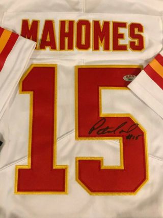 Patrick Mahomes Signed Autographed Kansas City Chiefs Jersey W/cert