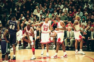 WB89 - 8 NBA 1996 Chicago Bulls Milwaukee Bucks Michael Jordan (50) ORIG 35MM NEGS 2