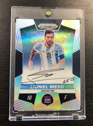 26/99 Lionel Messi 2017 - 18 Prizm Soccer Silver Autograph Auto 2018 - 19 Immaculate
