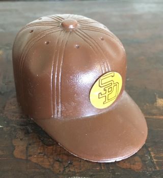Vintage 1970’s San Diego Padres Mini Gum Ball Plastic Baseball Cap Helmet Hat