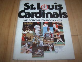 Vintage 1975 St.  Louis Cardinals Souvenir Yearbook.  Major League Baseball