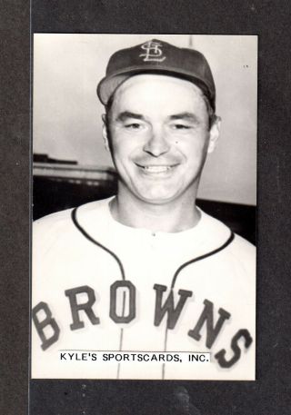 Harry Dorish St Louis Browns Unsigned 3 - 1/2 X 5 - 3/8 B & W Photo Post Card 2