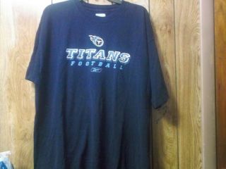 Pre - Owned Mens Reebok Tennessee Titans Football Tshirt - Sz Xl - Nfl - Blue