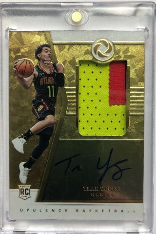 2018 - 19 Panini Opulence Trae Young Rookie Patch Autograph Auto Gold 10/25 Fotl