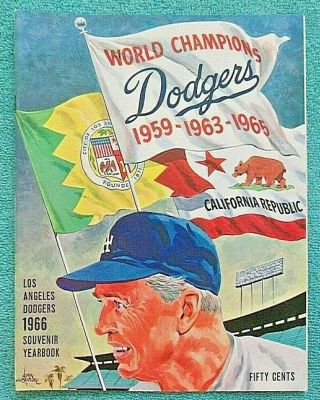 1966 Los Angeles Dodgers Baseball Yearbook Sandy Koufax Roseboro Don Drysdale