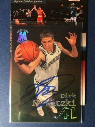 1998 - 99 Skybox Autographed Dirk Nowitzki Rookie Rc Metal Smiths 35 Jsa
