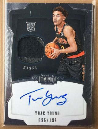 2018 - 19 Panini Dominion Trae Young - Rookie Patch Auto /199 Hawks