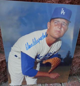 Vintage Don Drysdale L.  A.  Dodgers Autographed 8 X 10 Picture