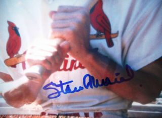 Vintage Stan Musial St.  Louis Cardinals Autographed 8 x 10 picture 2
