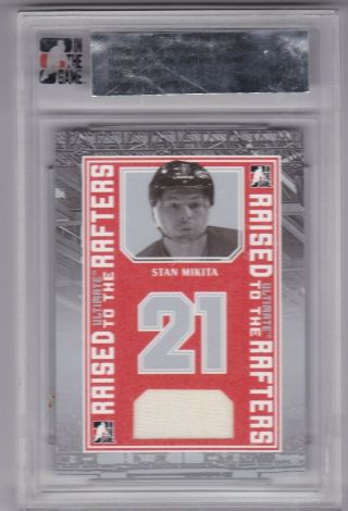 Stan Mikita 2005 - 06 Itg Ultimate Raised To The Rafters Jersey 05/25 Chicago