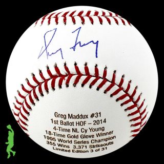 Greg Maddux Autographed Signed 2014 Hall Of Fame Hof Stat Baseball Ball Bas