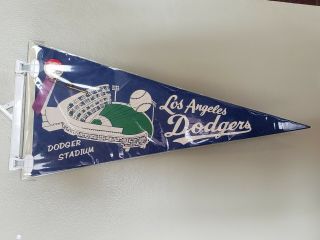 Los Angeles Dodgers Vintage Felt Pennant With Holder 03082019