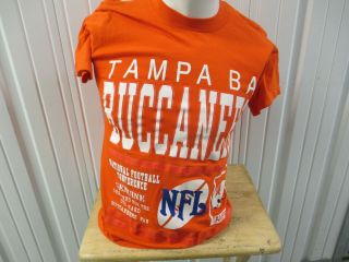 Vintage Hero Tampa Bay Buccaneers Medium T - Shirt 80/90s Creamsickle Bucco Bruce