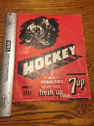 1945 - 46 Gordie Howe Hockey Program Aksarben Omaha Knights Vs.  Dallas Texans 7up