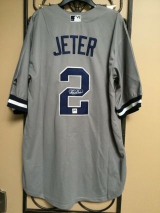 Derek Jeter Signed Autographed Jersey York Yankees Matching Coa’s