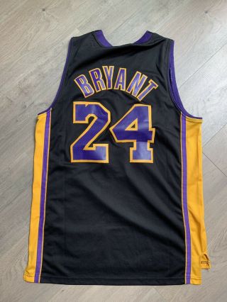 Adidas Lakers Kobe Bryant 24 Hollywood Nights NBA Jersey Size M 2
