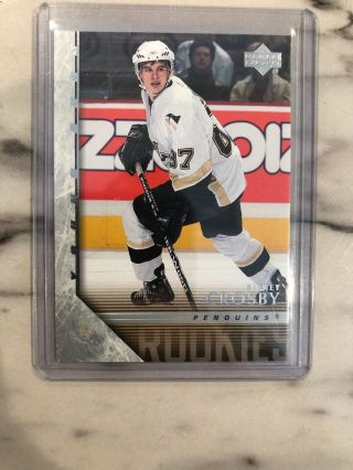 2005 - 2006 UD Series 1 Sidney Crosby Young Guns Rookie Card 201 3