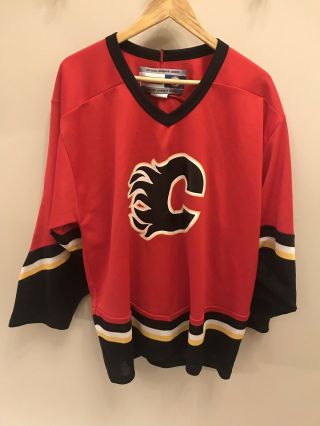 Vintage Calgary Flames Jersey - Large - Ccm - 2003 - 2006 Era - Nhl