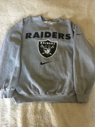 Oakland Raiders Vintage Nike 1990’s Sweatshirt Size Medium