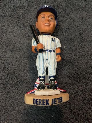 2002 Forever Collectibles Derek Jeter Legends Of The Diamond Bobblehead