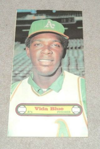 1972 Topps Baseball Large Poster Vida Blue Oakland A’s 8