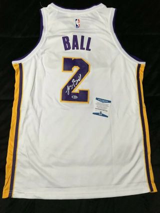 Lonzo Ball Signed White Los Angeles Lakers Basketball Jersey Bas Beckett J85286