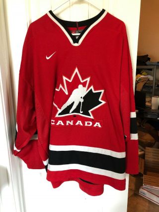 Team Canada Men’s Xl Embroidered Hockey Jersey - Nike