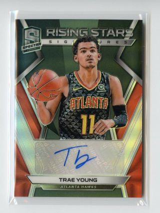 Trae Young Rc 2018 - 19 Panini Spectra Rookie Auto Autograph Rising Stars Sp 40/75