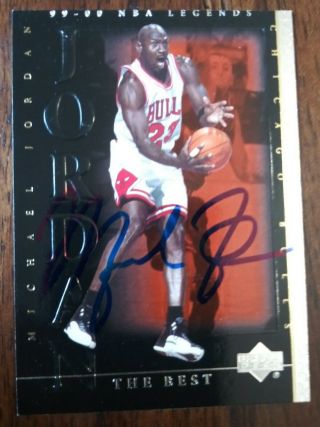 2000 Signed Upper Deck.  Chicago Bulls Michael Jordan.  No