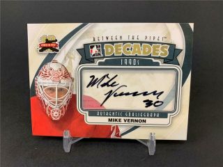 2011 - 12 Itg Between The Pipes Mike Vernon A - Mve Decades 1990s Auto Red Wings