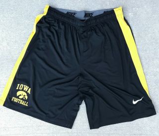 Nike Iowa Hawkeyes Football Team Issued Shorts Mens 2xl